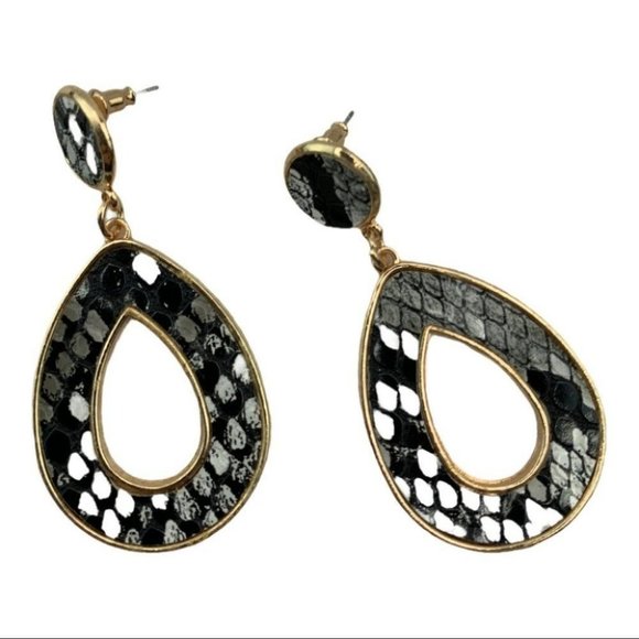 Gold-Tone PU Leather Drop Earrings - Picture 3 of 6
